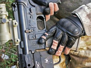 REVIEW // Rapdom T12 Kevlar Tactical Gloves Khaki 01