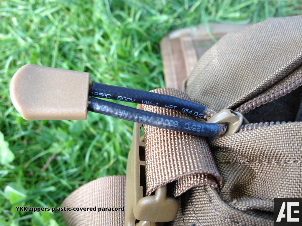Direct Action Messenger Bag Review Helikon - YKK zippers plastic-covered paracord